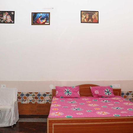 Hotel O Pop Angoori Farm House Mathura Zewnętrze zdjęcie